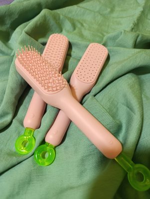 برس آبنباتی مو/برس مو با طراحی آسان تمیز شونده